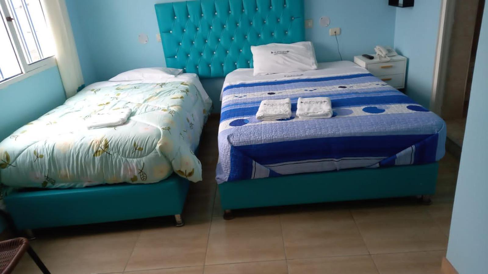 Hospedaje La Ola Azul Puerto Chicama Extérieur photo